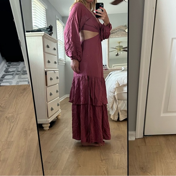 NWT Shore Shop Pink Plunge Neck Smocked Sundress Cutout Long Sleeve Size Small - Picture 3 of 7